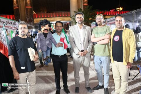 کاروان خودرویی عروسکی میهمان موکبها و تجمعات شبانه  شد.