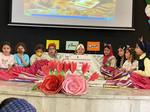 گزارش تصویری | جشن پایان فعالیت‌های تابستانی و نمایشگاه آثار اعضا در مرکز شماره دو کانون اردبیل