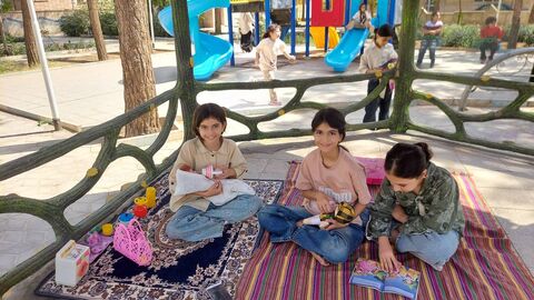 تابستان آرام‌آرام می‌گذرد؛ خلاقیت، هنر و بازی با طعم هم‌دلی در مراکز کانون استان اصفهان