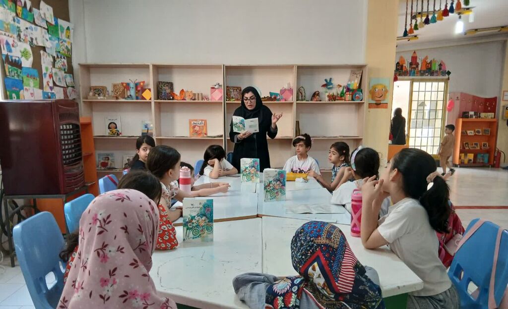 اجرای پویش «۴ کتاب، ۴ فصل» در مجتمع شماره ۱ کانون کرمانشاه