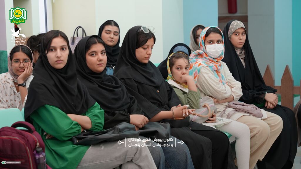«من اینستاگرام میبینم یا اینستاگرام من را؟»؛ روایتی از مواجهه آگاهانه با شبکههای اجتماعی