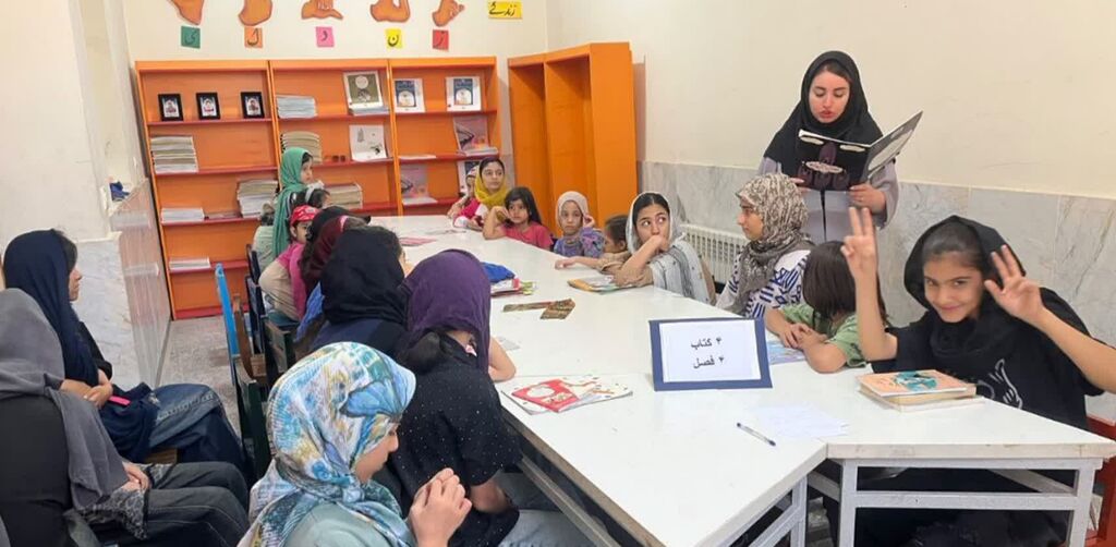 پویش «۴ کتاب، ۴ فصل» در مرکز شماره ۳ کانون کرمانشاه برگزار شد