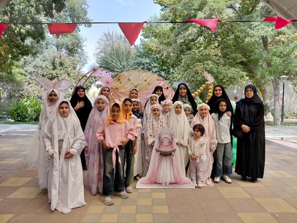 بازدید مدیرکل ارزیابی عملکرد و پاسخگویی به شکایات کانون از مراکز استان البرز