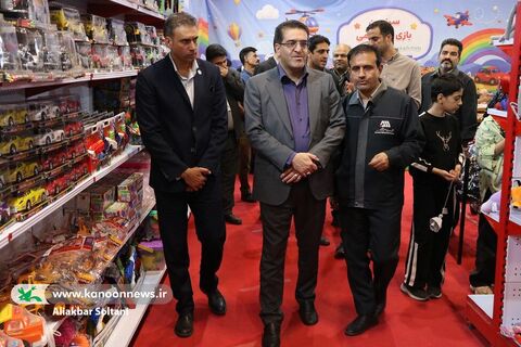 بازدید مسئولان سیرجانی از رویداد استانی بازی و اسباب بازی