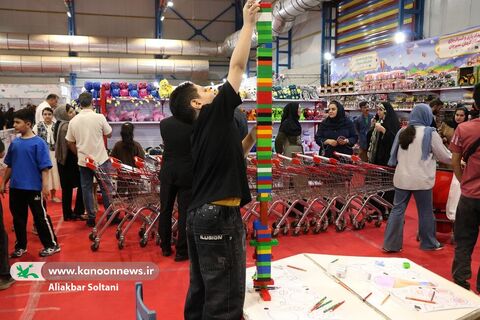 بازدید مسئولان سیرجانی از رویداد استانی بازی و اسباب بازی