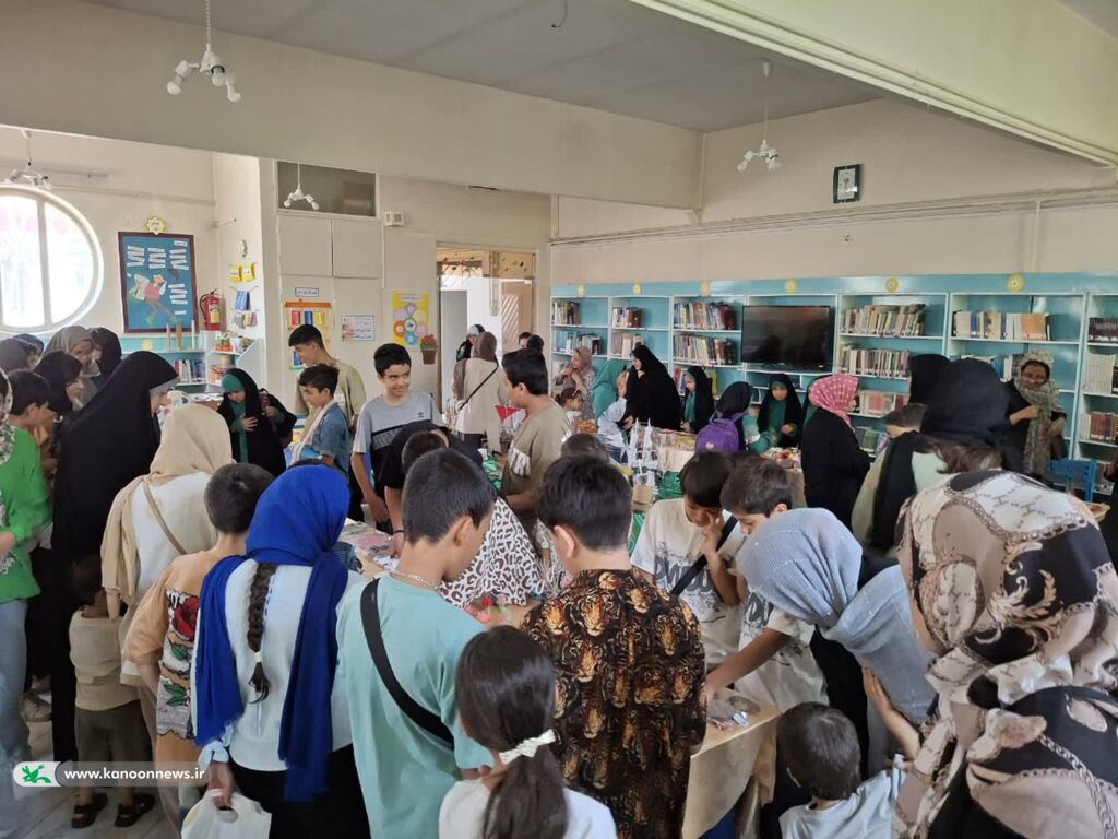 نمایشگاه صنایع‌دستی کانون سنجان افتتاح شد
