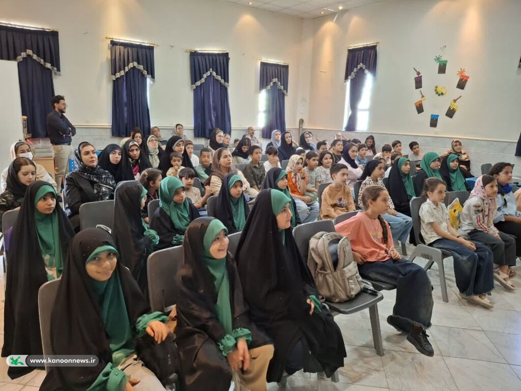 نمایشگاه صنایع‌دستی کانون سنجان افتتاح شد