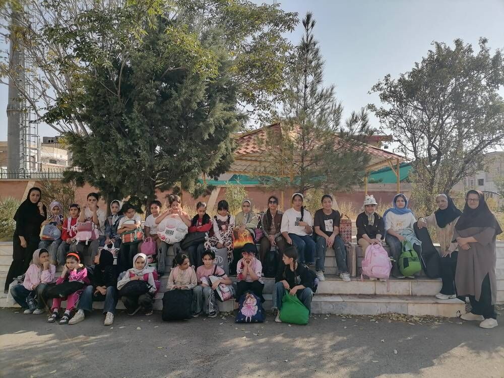 سمنان1405 تجربه یک روز خاطرهانگیز در دل طبیعت با اعضای مرکز شماره ۲ شاهرود