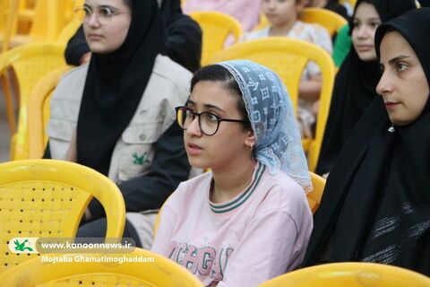 هنرنمایی هنرمندان تماشاخانه سیار کانون در شهرستان‌های شفت و صومعه‌سرا