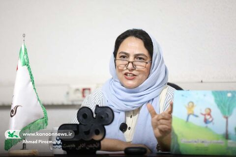 نشست  نقد و بررسی کتاب «پشت دریاها کجاست؟»