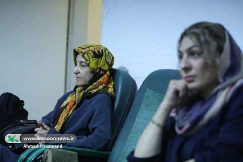 نشست  نقد و بررسی کتاب «پشت دریاها کجاست؟»