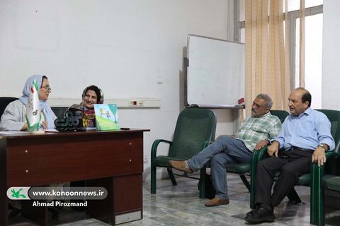 نشست  نقد و بررسی کتاب «پشت دریاها کجاست؟»