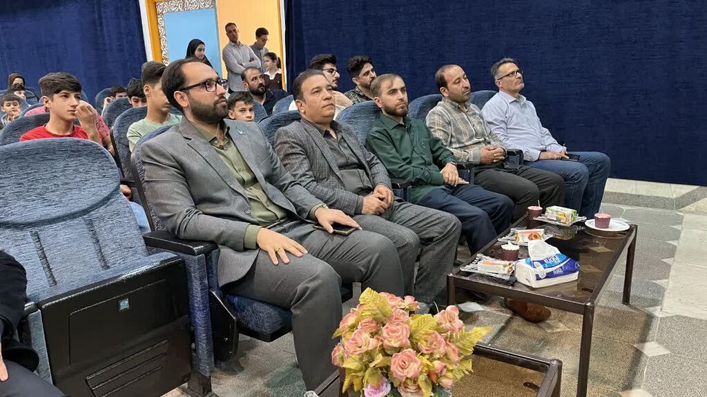 جشن پایان تابستان کانون درگزین با رونمایی پوسترلیگ رباتیک