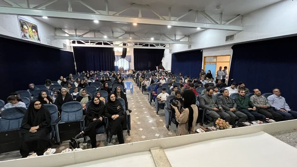 جشن پایان تابستان کانون درگزین با رونمایی پوسترلیگ رباتیک
