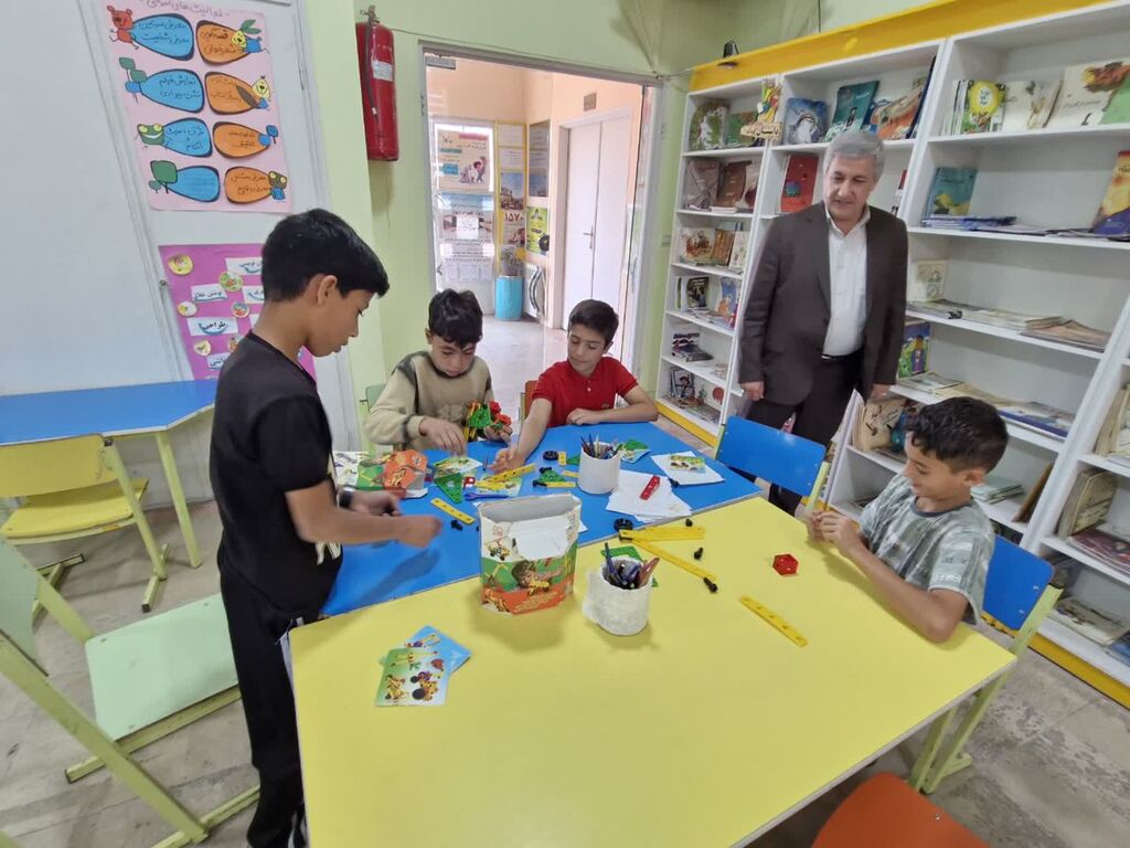 از بازدید فرماندار تاکستان تا جشن «سلام پاییز» در مراکز کانون قزوین