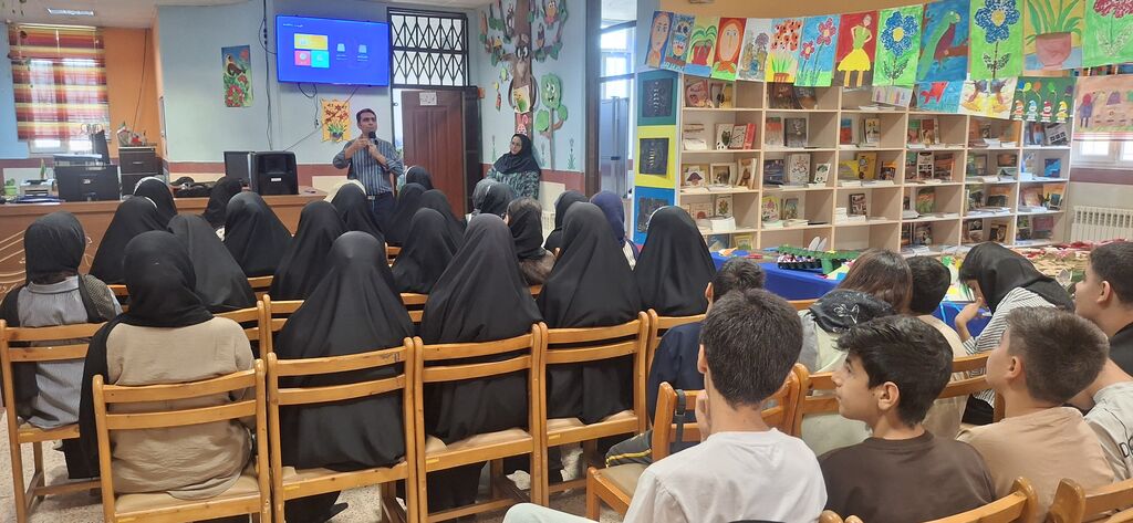 از بازدید فرماندار تاکستان تا جشن «سلام پاییز» در مراکز کانون قزوین