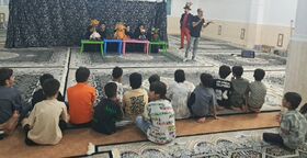 اجرای نمایش «اوکاپی» در روستاهای گبرانی و قادرخانی میناب با هدف ارتقای سطح تاب آوری ونشاط اجتماعی کودکان