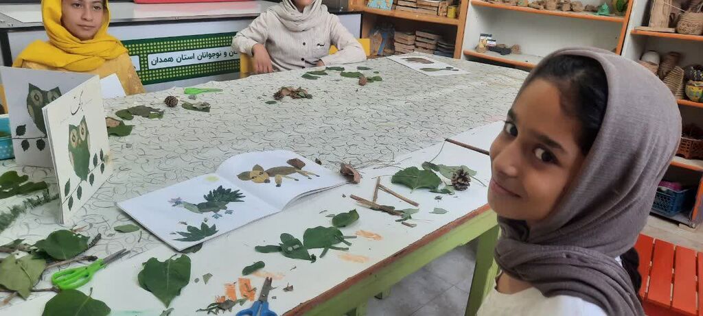 از مشاهده برگها تا شناخت رنگدانه سبز؛ تجربهای خلاق در کانون اسدآباد