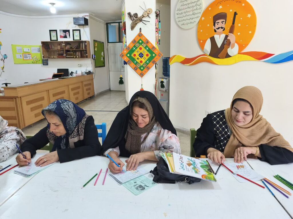 فرهنگ‌سازی تفکیک پسماندهای خشک در مراکز شماره دو، سه و چهار کانون پرورش فکری کودکان و نوجوانان ایلام