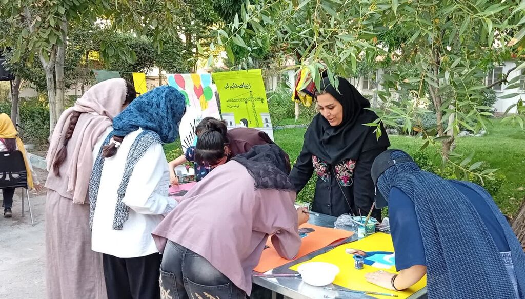 دیدار و گفت‌وگو با فرهاد حسن‌زاده در برنامه فرهنگی «با هنرمند» محمدشهر