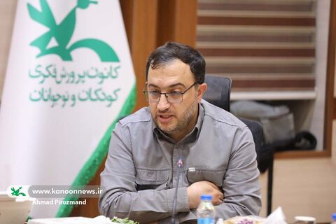 حامد علامتی، مدیرعامل کانون در نخستین نشست شورای ملی سیاست‌گذاری علم و فناوری کودک و نوجوان