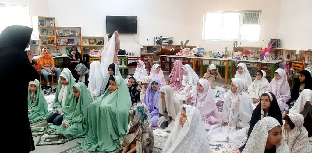«سجاده مهر»؛ تجربهای شیرین از نماز و نیایش در مرکز فرهنگی هنری شماره ۸ کانون استان قم