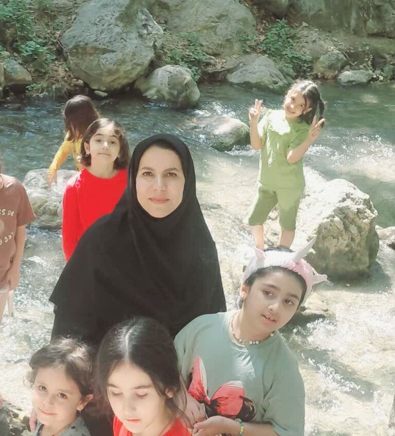 اردوی تفریحی‌تربیتی اعضا و مادران مرکز شماره ۴ کانون کرمانشاه در سراب صحنه