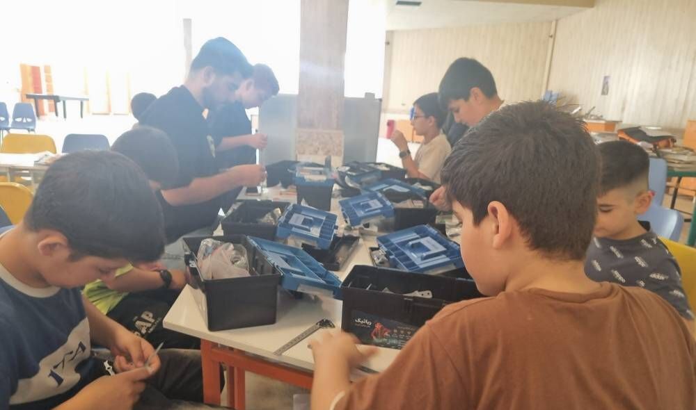کارگاه رباتیک در کانون سرپلذهاب