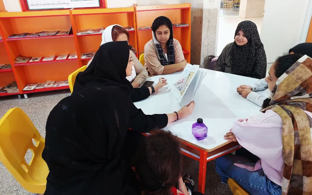 پویش «۴ کتاب، ۴ فصل» در مرکز شماره ۱۱ کانون کرمانشاه برگزار شد