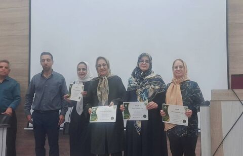 «روایت شادابی»؛ بدرقه تابستان و سلام به پاییز در مراکز کانون استان اصفهان