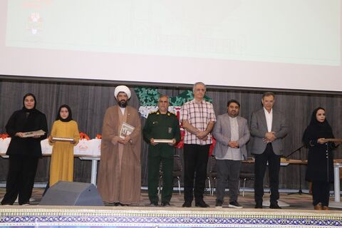 گزارش تصویری گردهمایی اعضای شاخص هنری کانون استان اصفهان؛ تجلیل از درخشش کودکان و نوجوانان در عرصه‌های ملی و بین‌المللی