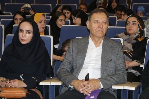 گزارش تصویری گردهمایی اعضای شاخص هنری کانون استان اصفهان؛ تجلیل از درخشش کودکان و نوجوانان در عرصه‌های ملی و بین‌المللی