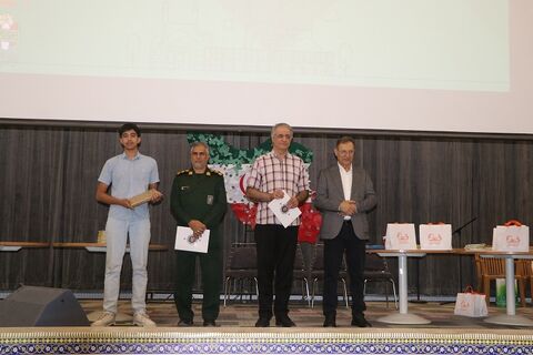 گزارش تصویری گردهمایی اعضای شاخص هنری کانون استان اصفهان؛ تجلیل از درخشش کودکان و نوجوانان در عرصه‌های ملی و بین‌المللی
