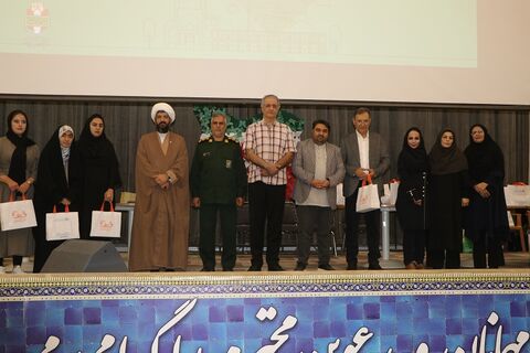 گزارش تصویری گردهمایی اعضای شاخص هنری کانون استان اصفهان؛ تجلیل از درخشش کودکان و نوجوانان در عرصه‌های ملی و بین‌المللی