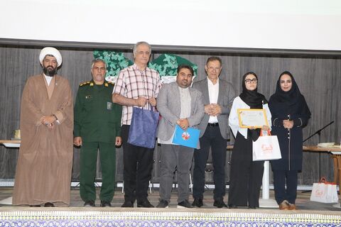 گزارش تصویری گردهمایی اعضای شاخص هنری کانون استان اصفهان؛ تجلیل از درخشش کودکان و نوجوانان در عرصه‌های ملی و بین‌المللی
