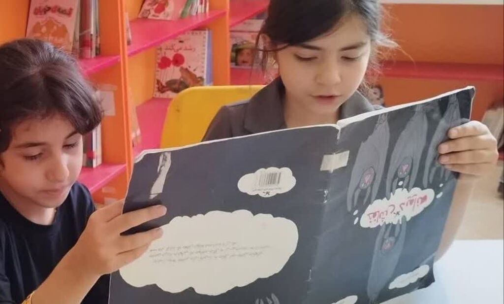 پویش «۴ کتاب، ۴ فصل» در مرکز شماره ۱۳ کانون کرمانشاه در حال اجراست