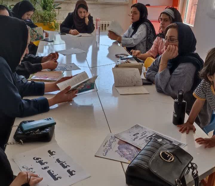 پویش «۴ کتاب، ۴ فصل» در مرکز شماره ۱ کانون اسلامآباد غرب