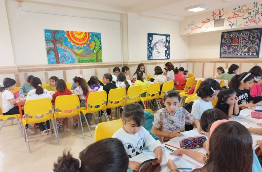 اجرای برنامه‌های مبارزه با مواد مخدر در مرکز شماره ۱۳ کانون کرمانشاه