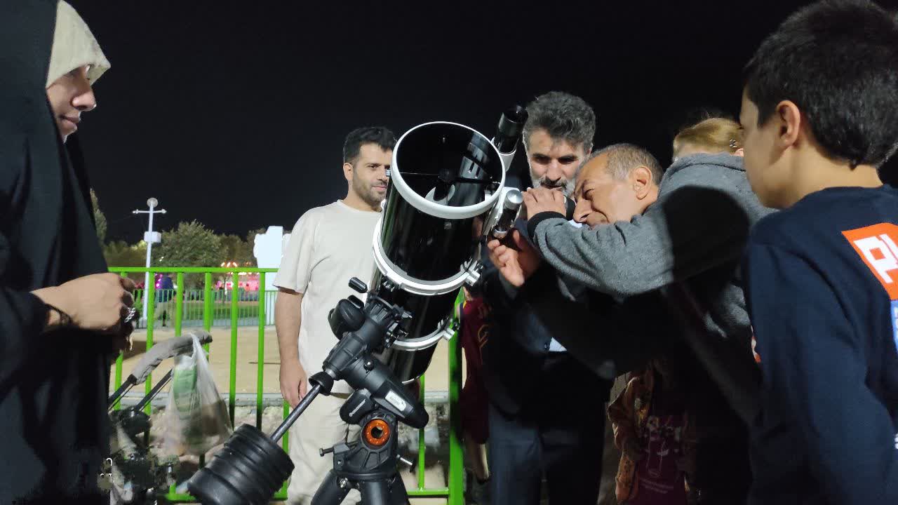 نقش آفرینی علمی انجمن نجوم کانون در جشنواره انگور ارومیه