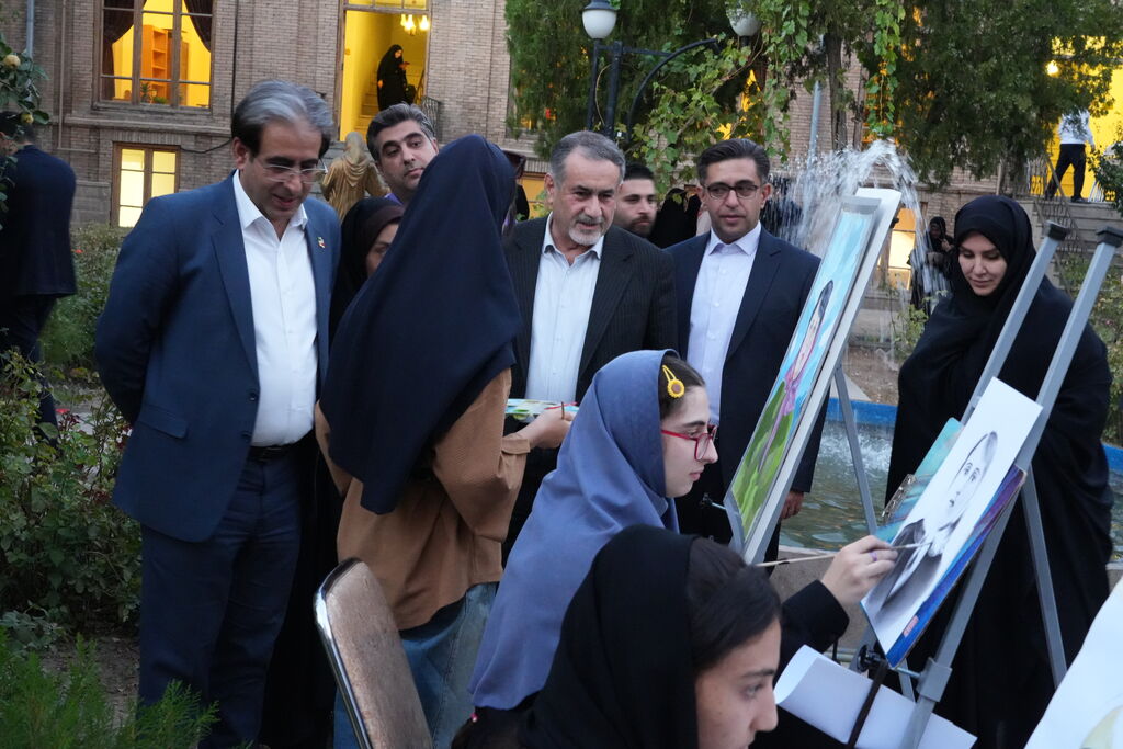 واکاوی نگاه انسانی شهریار در نشست فرهنگی «زن در آئینه شهریار» در خانه پروین