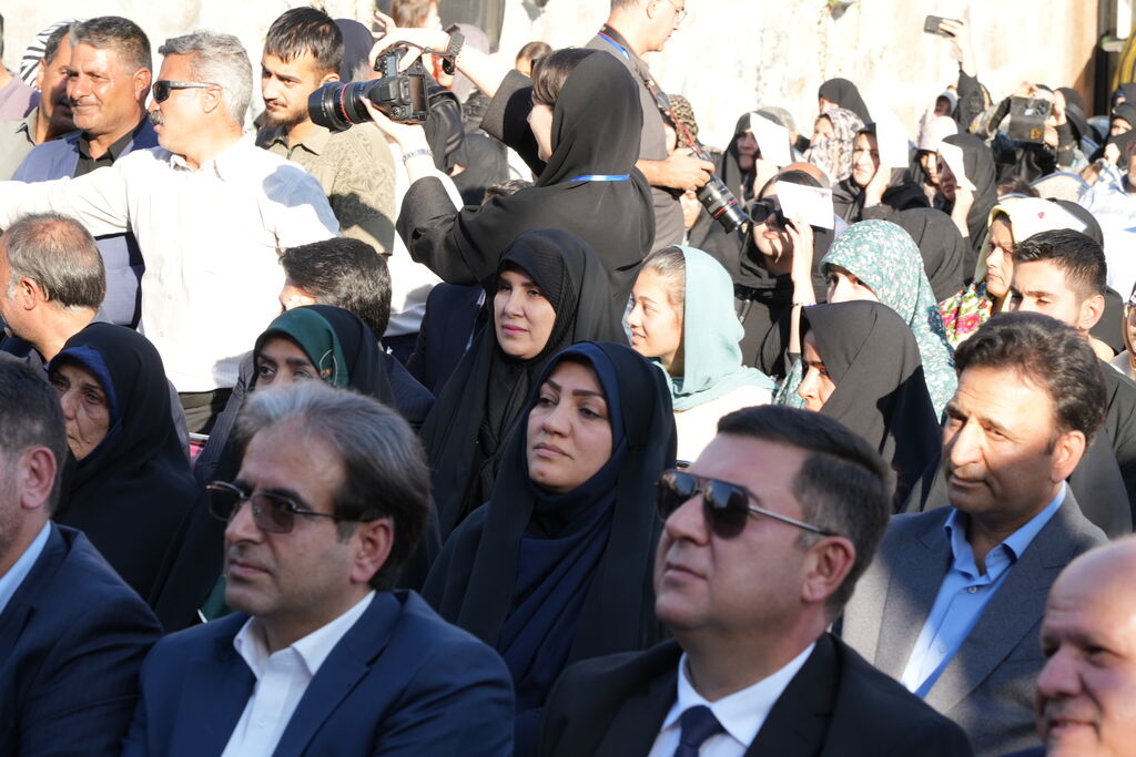 درخشش نوجوانان کانون پرورش فکری در برنامه «یک روز با حیدربابای شهریار» و آیین افتتاح خانه پدری شهریار