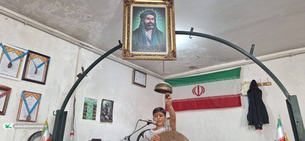 جشن متفاوت پایان تابستان کتابخانه سیار روستایی در والارود زنجان با تجلیل از قهرمانان نوجوان