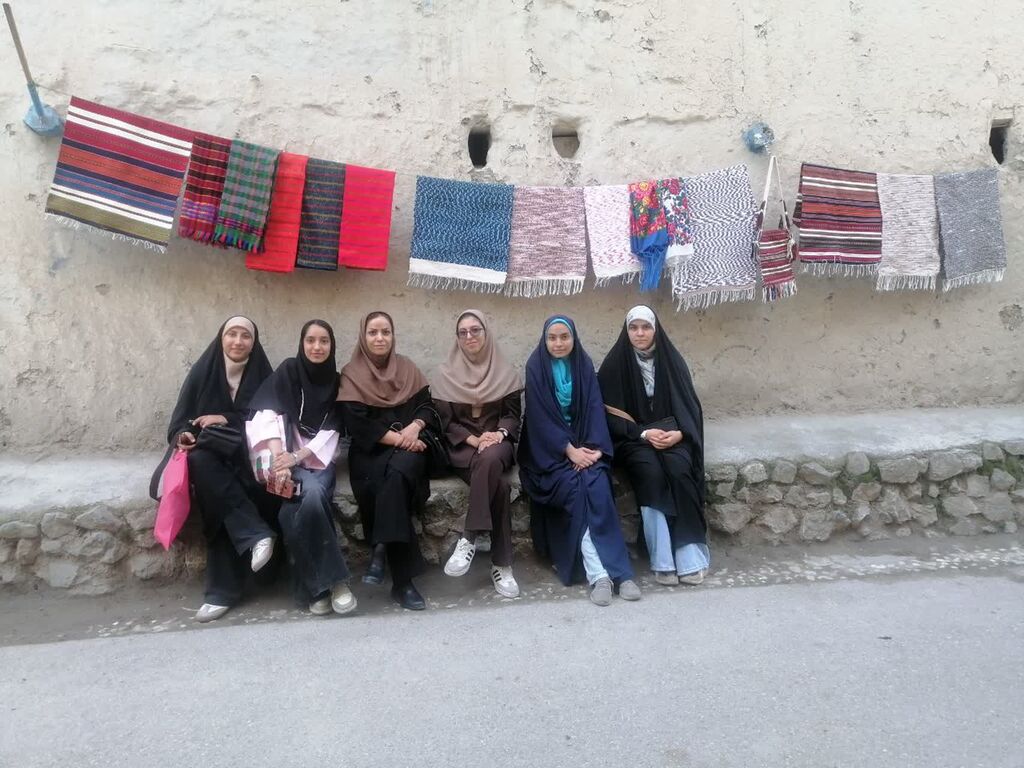 حضور اعضای ادبی کانون کرمان در اردوی ملی «قاف»
