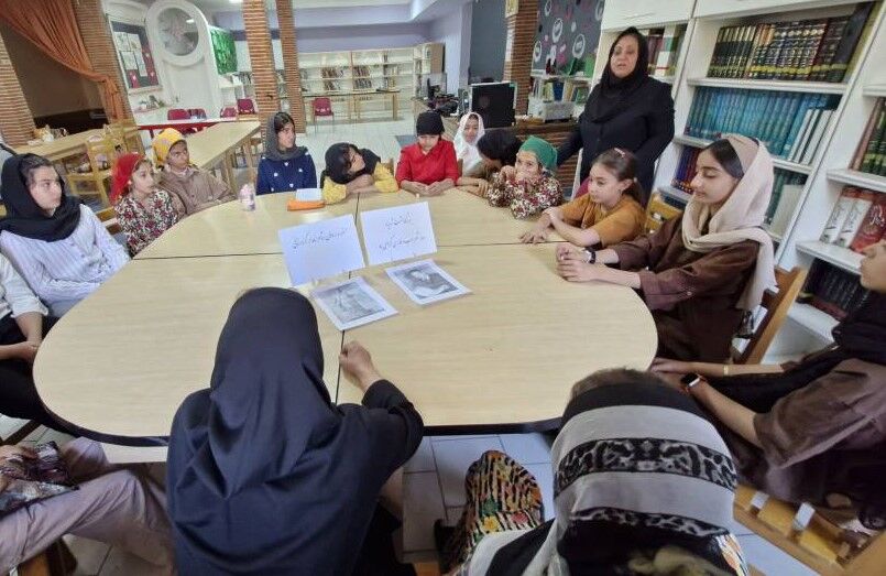 روایت شعر و ادبیات فارسی در مراکز کانون کردستان برای کودکان و نوجوانان