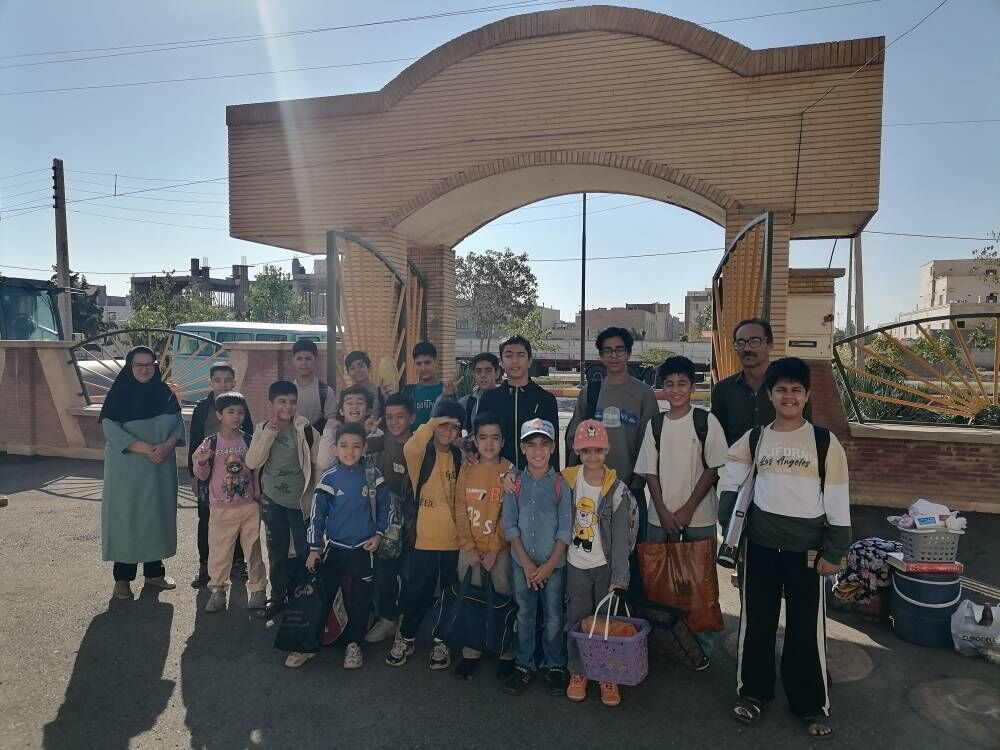 اردوی پایان تابستان اعضای کانون شماره ۲ شاهرود در تفرجگاه امیریه برگزار شد