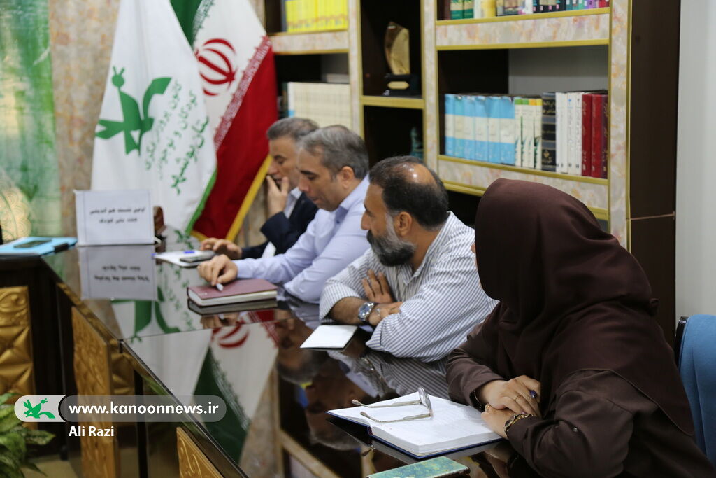نخستین نشست راهبردی برای طراحی برنامه‌های متنوع و تخصصی«هفته ملی کودک استان بوشهر» برگزار شد
