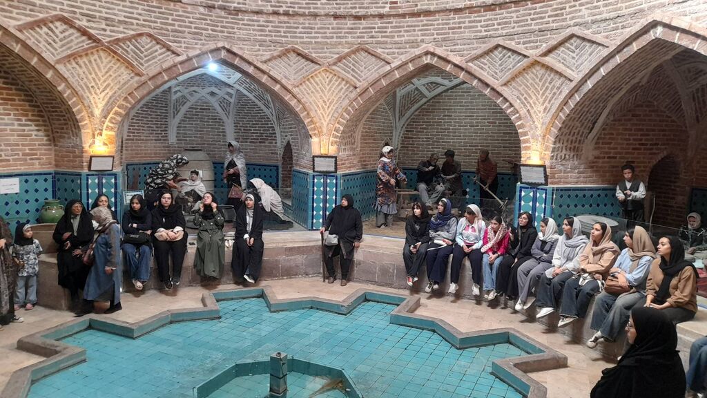 کانون قزوین میزبان اعضای کانون اراک شد