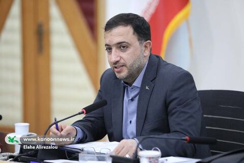 حامد علامتی، مدیر عامل کانون  در چهارمین نشست مدیران ارشد کانون