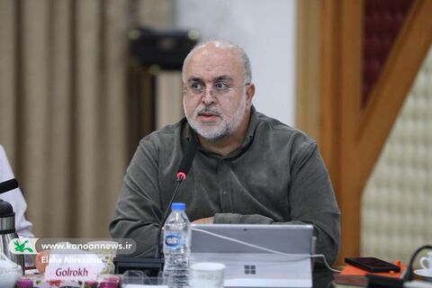 فرهاد فلاح، معاون فرهنگی در چهارمین جلسه مدیان ارشد کانون