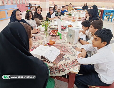 نشست‌های ادبی و گلستان‌خوانی در مراکز کانون استان بوشهر به روایت تصویر